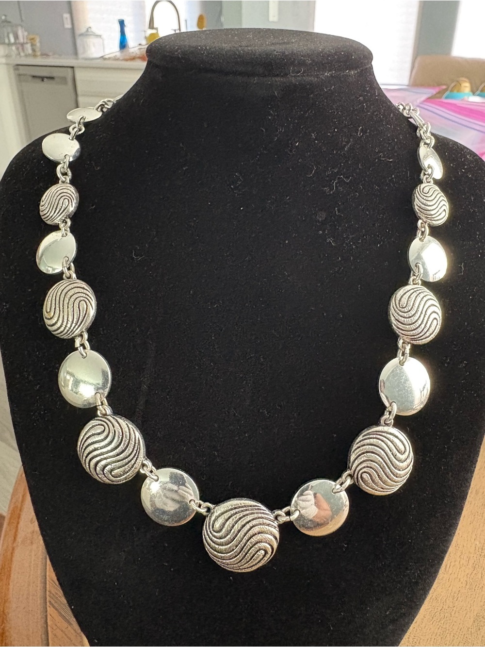 Vintage Liz Claiborne Silver Tone Disc Statement Necklace